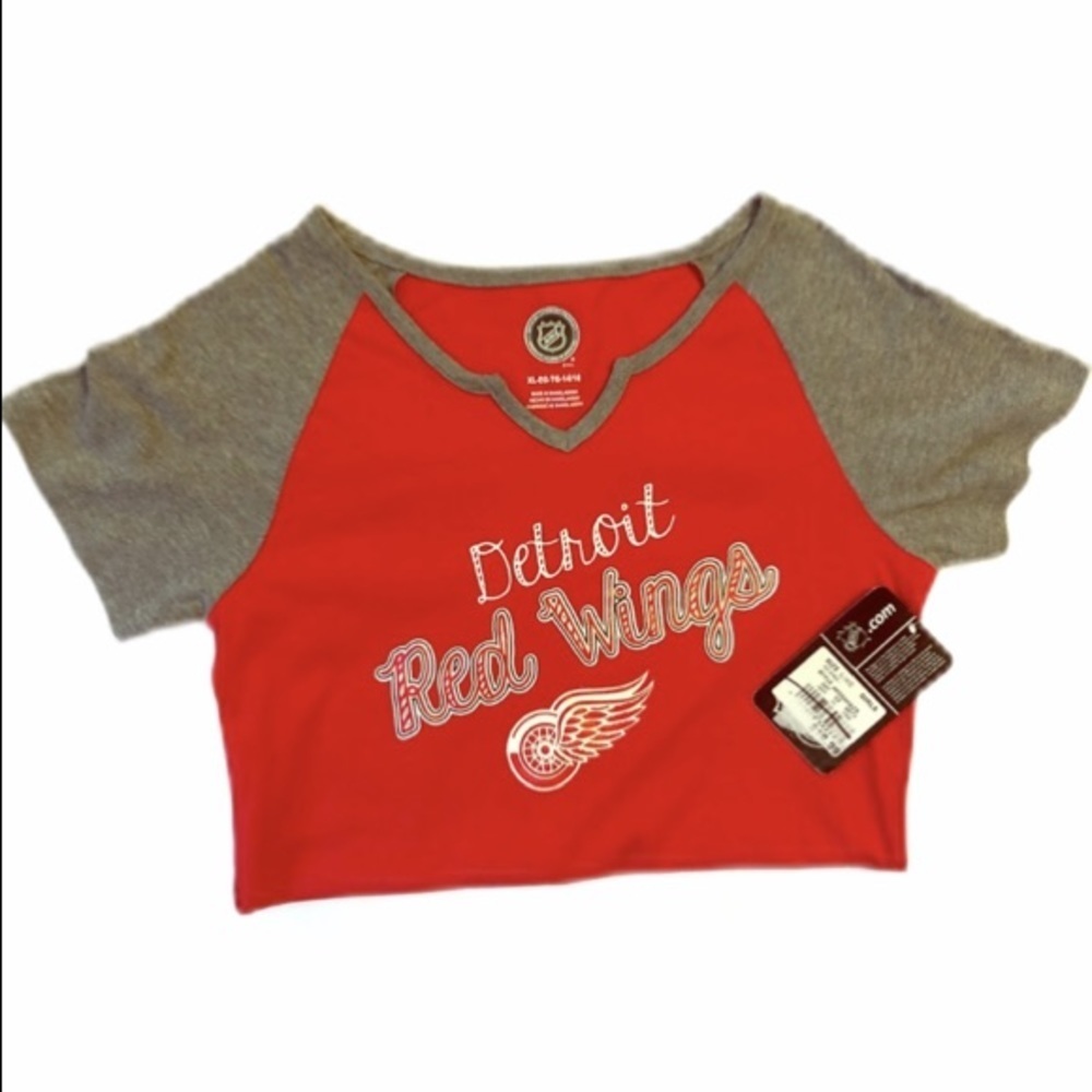 NHL Girls Detroit Red Wings SS Tee NWT Large